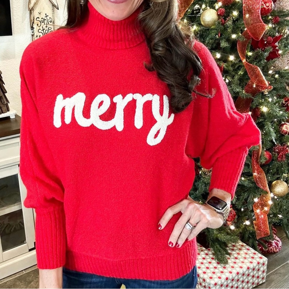 Merry Lightweight Fuzzy Sweater Size Medium